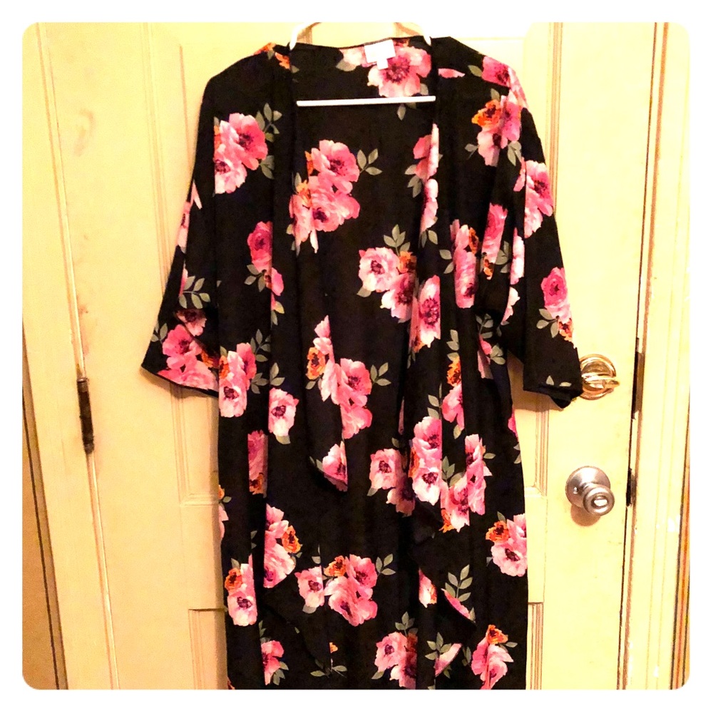 Lularoe Floral Shirley